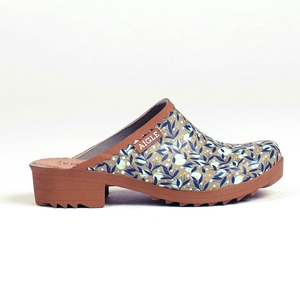 Image of Aigle Victorine Sabot Print Clogs (Women's) - Betsy