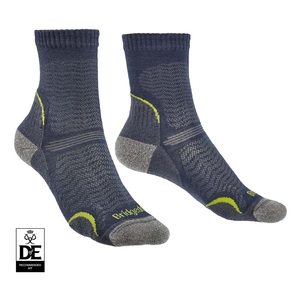Image of Bridgedale Hike Ultralight T2 Merino Performance Original Crew Sock (Women's) - Blue