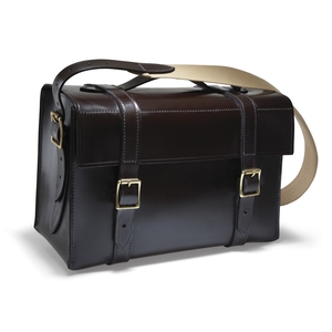 Image of Croots Malton Bridle Leather Cartridge Magazine - 300 - Dark Havana