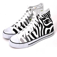 Image of Libao HP Hand Painted Mid-Upper Baseball Boots
