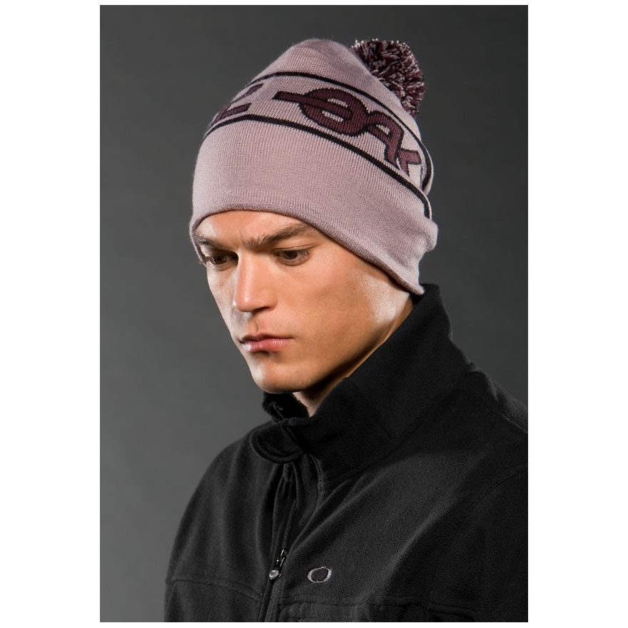men oakley beanie
