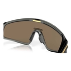 Image of Oakley Latch Panel Sunglasses - Grey Smoke Frame / Prizm 24K Lens